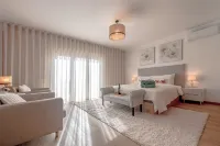 Sintra Dream Garden Villa Near Cascais -  case vacanza in affitto