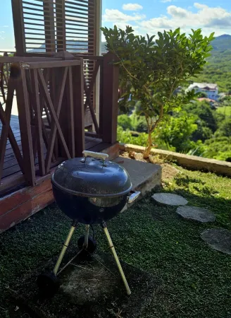 Charming Cottage Located In Cap Estate - Orchid Cottage 1 Bedroom Home by RedAwning