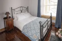 Quirky Apt - Sleeps 6 - Coastal Area - Parking Các khách sạn ở Ardmore
