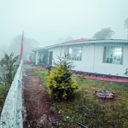 Denzong House & Restaurant