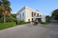 Taj Nadesar Palace Hotels near Kranti palli colony park