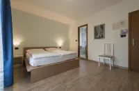 Hotel Villa Al Vento Hotels in Nago