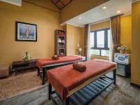 Hoi An Odyssey Hotel & Spa Hotels in Hoi An