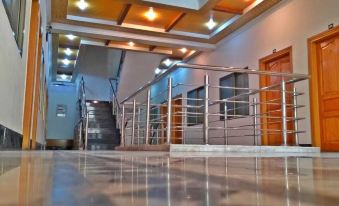 Peral City Hotel