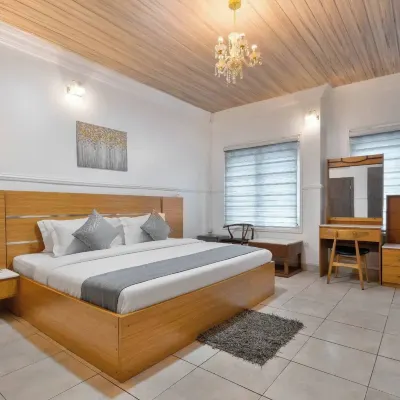 Geminge Shortlets and Apartments Hotel a 