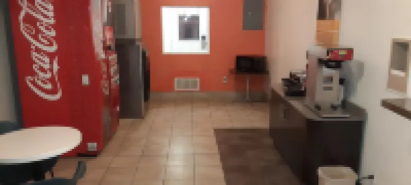 โมเทล 6 กู้ดแลนด์ แคนซัส