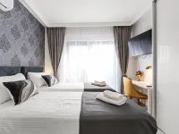 Villa Tria Quercus with Rooftop Pool Hotel a 
