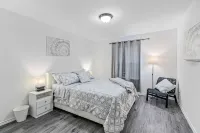 4 bd/2 ba Near AT&T stadium, TX Live! Six Flags, Globe Life
