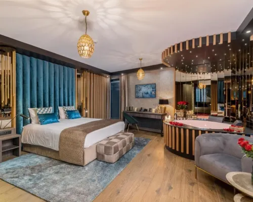 Art Suites Luxury Hotel Hôtels à proximité de : Dębniki