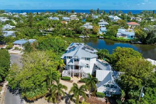 Anna Maria Beach Serenity