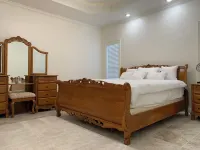 Delightful 4 bedrooms home with swimming pool.