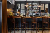 The Louis Hotel Hotel di Golden Lake Township