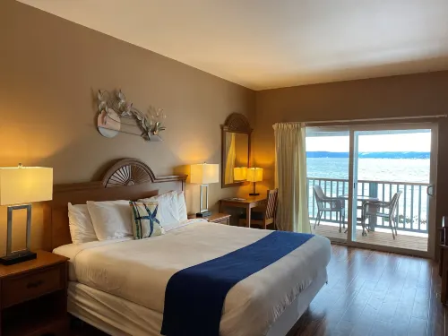The Waterfront at Potlatch Hotels in Mason County