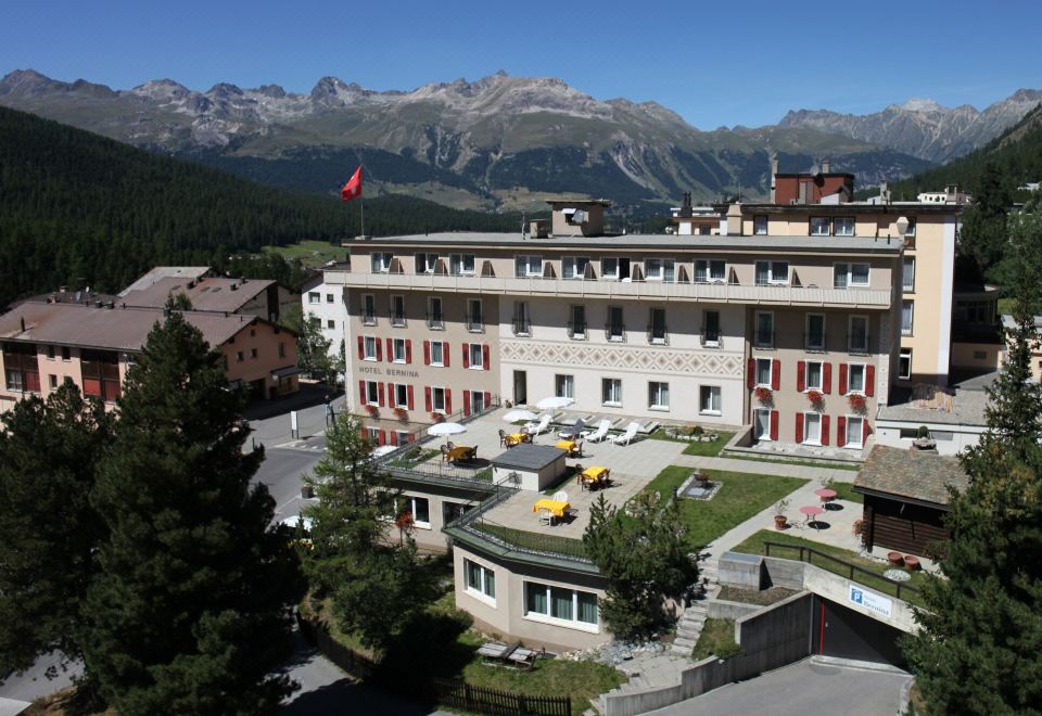 hotel overview picture