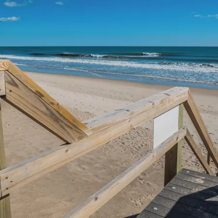 Surf Condos 618