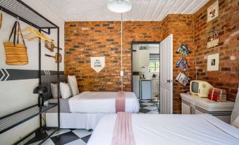 Retro-Vintage New Yorker Apartment in Centurion
