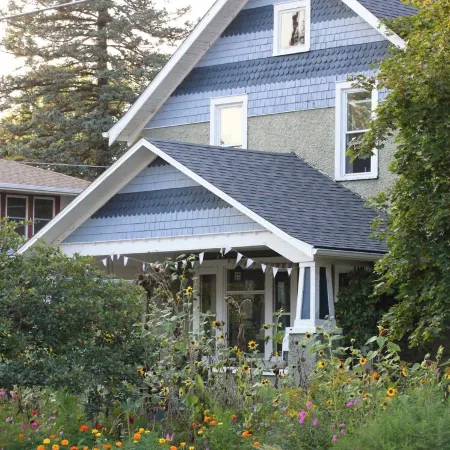 Bright, spacious, historic home in downtown Viroqua.