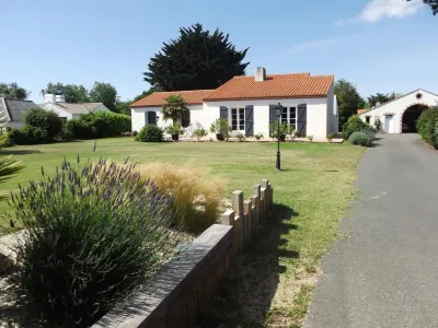 Entre Terre et Mer Hotels in Le Perrier