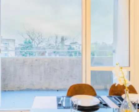 Bella Luna III: Elegant and bright Apartment-Balcony-Free parking-Massage