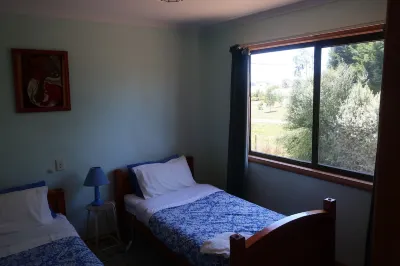 Cherry Top Accommodation - Cherry Top
