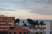 Apartment with sea view, air conditioning, WIFI, garage Hotels in Benicarlo
