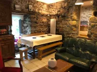 Aygues-Vives / The Trout Hotels in Luzenac