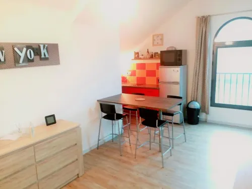 Apartment T2 50 m², Free Parking Hotels in Chantepie