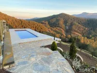 Self catering Mas Merolla for 10 people