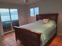 Relaxed Spanish beachfront condo w/private parking & private balcony ocean views