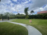 House in Santa Clara with pool, near the beach! Отели в г. 