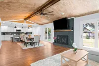 NEW IMMACULATE and quiet 4br Retreat between SAV DownTown & Tybee Island