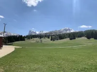 Le Chalet by Sophie Chalet of 55m2 Superdevoluy with exterior and parking Hotel a Saint-etienne-en-Devoluy