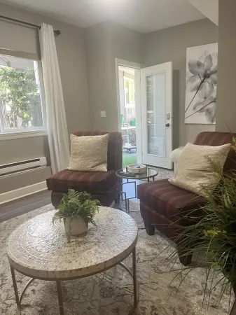 Bears Den close to golf course on Bear Mountain. Отели рядом с достопримечательностью «Парк штата Голдстрим»