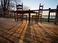 Beautiful Waterfront Home on St. Lawrence River Hotels in Augusta