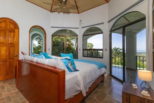 Newly Listed Marvelous Jungle Oasis with Ocean Views Hotels in Savegre