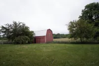 Modern Retreat on Six Acres - Sleeps 13 Hotels in Jersey Township