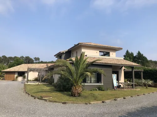 Large Villa with Sea Pool Promo Last Mint Hotels in Messanges