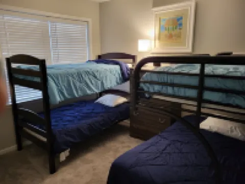 2 BR Condo with pool, Tennis,  Basketball courts, gym, & close to Rehoboth Beach