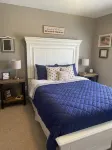 3000 sq ft West Omaha Home.  Perfect for Wedding Parties & Families with Kids!