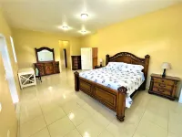 Paradise Palms Too! - Homestays