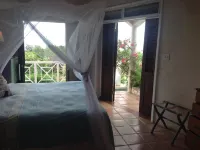 Ocean View villa. 5 min drive to 4 seasons and beach