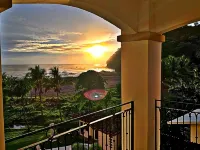 Beautiful Beachfront Ocean View Condo