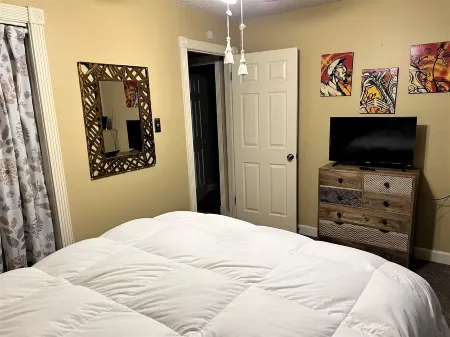 IF BEDS COULD TALK Historic Beauregard DownTown quick to LSU