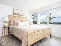 Stylish Beach Condo located on Sapphire Beach Hotels near Christmas Cove