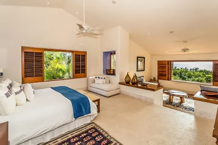 Spectacular 9-bedroom ocean-view property | Four Seasons Punta Mita | sleeps 25