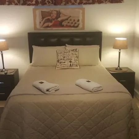 Beachway Guesthouse Отели рядом с достопримечательностью «Саммерстранд»