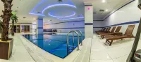 Grand Work Hotel - ที่มีสระว่ายน้ำ