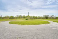 5 Mi to Lake Barkley: Secluded Retreat in Kuttawa - 2 étoiles