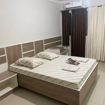 Hotel Cumbica Guarulhos - Café da Manhã e Estacionamento Incluso