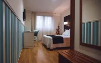 Hotel Lombiña